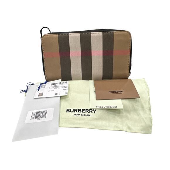 438 BurberryMS Large check wallet - Picture 4 of 4